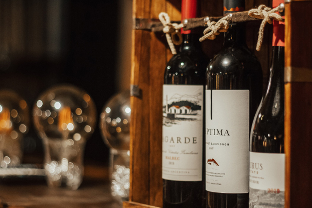 produits-rares-vin-lesmomes-cave-paris produits rares vin & spiritueux les momes cave paris